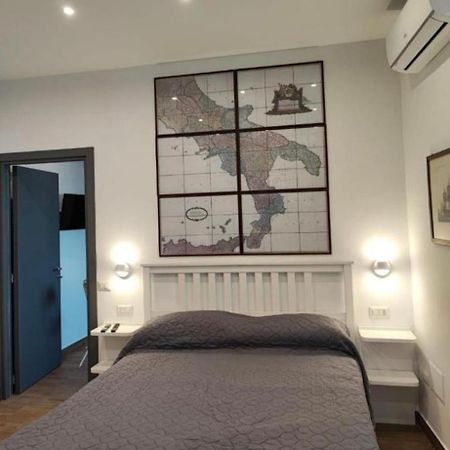 נאפולי Suite Napoletana מראה חיצוני תמונה